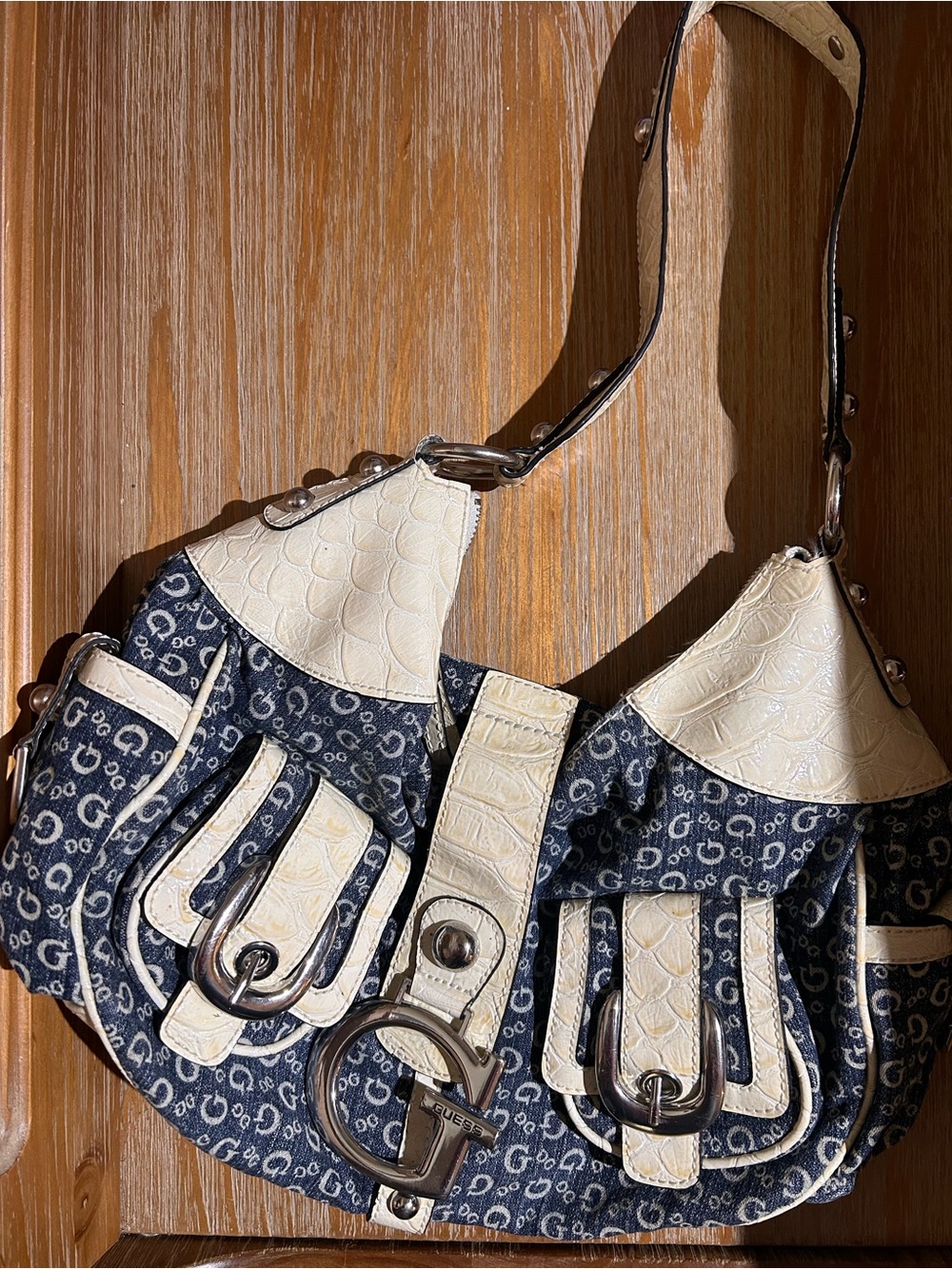 RARE y2k GUESS bag 💕